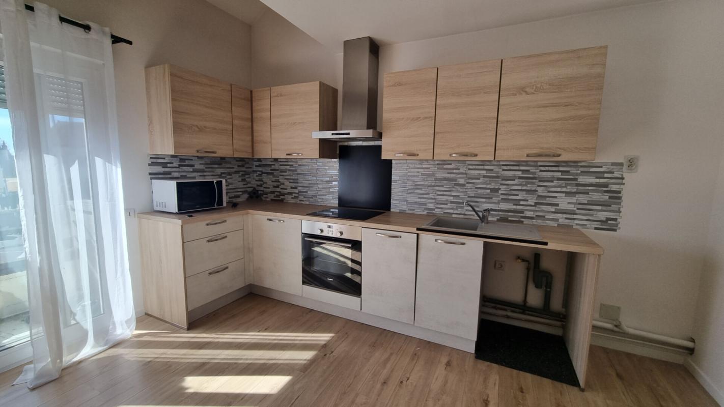 SAINTE-GENEVIEVE-DES-BOIS Appartement en duplex 2 pièce(s) 38 m² 1