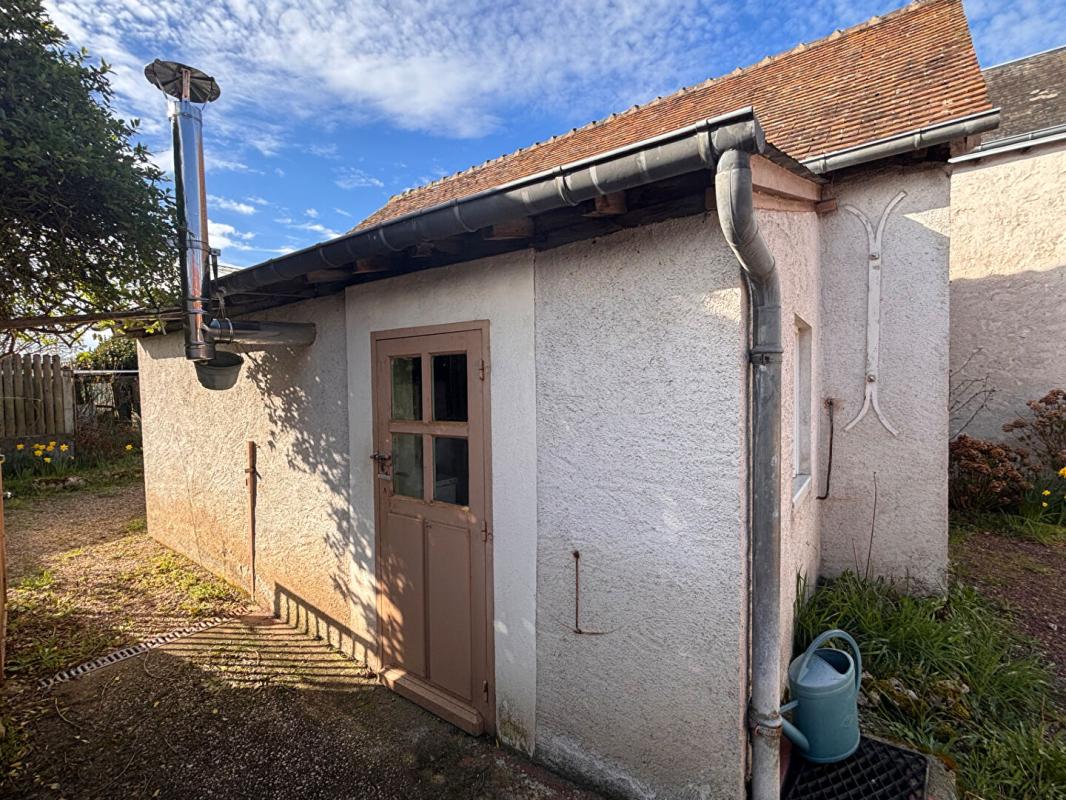 MONT-PRES-CHAMBORD Maison Mont Pres Chambord 5 pièce(s) + dépendances 3