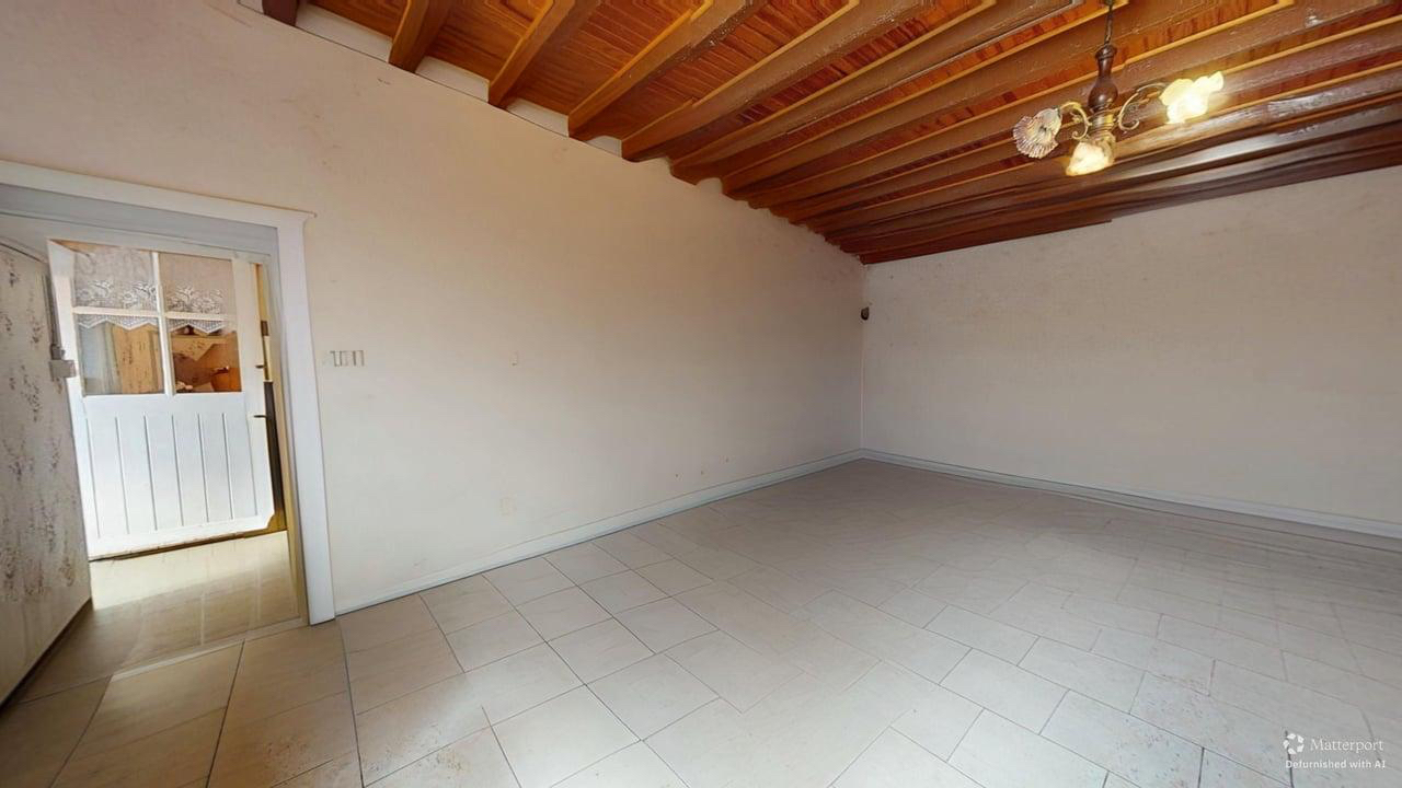 MONT-PRES-CHAMBORD Maison Mont Pres Chambord 5 pièce(s) + dépendances 8