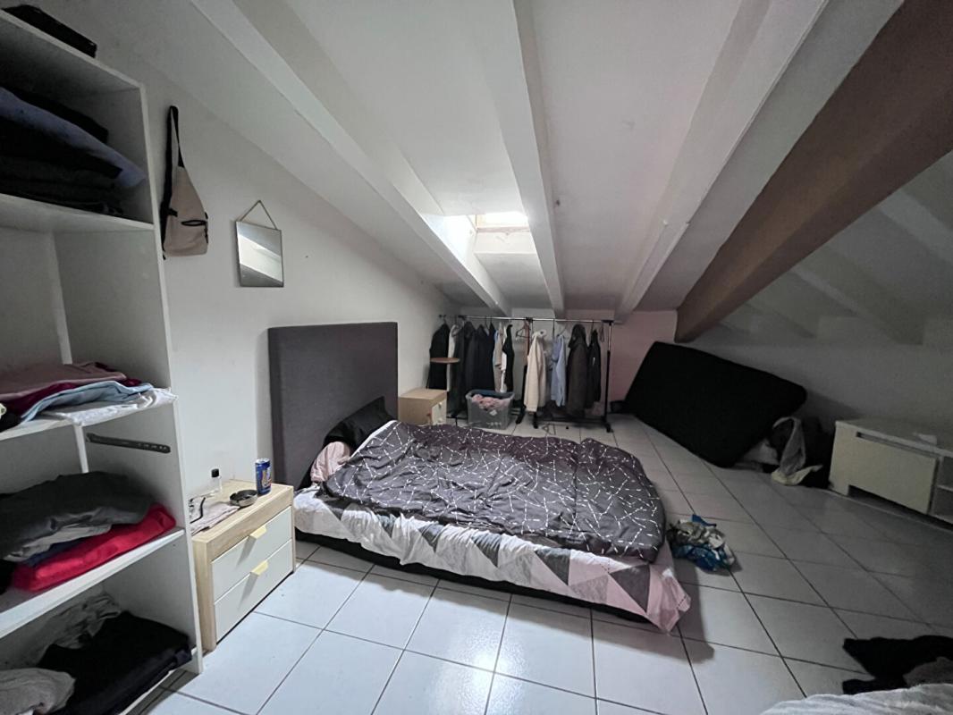 PERPIGNAN Charmant appartement de type loft au dernier étage d'une résidence de standing avec petite terrasse 7