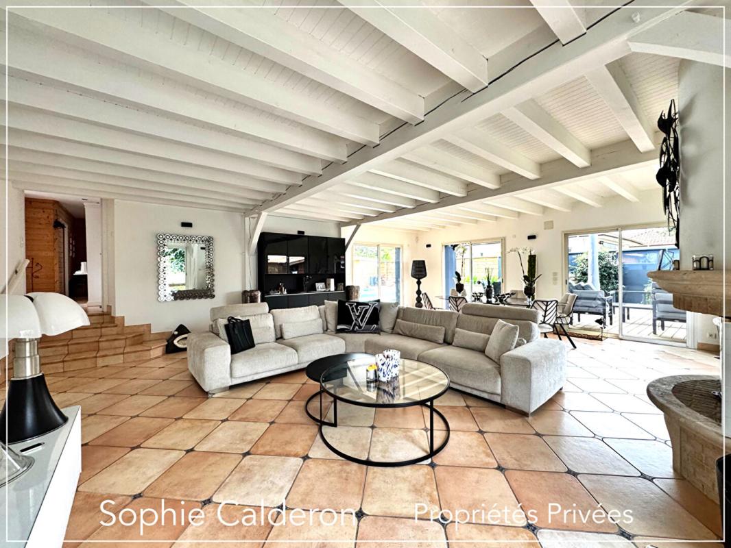 NARROSSE Maison Narrosse 8 pièce(s) 250 m2 2