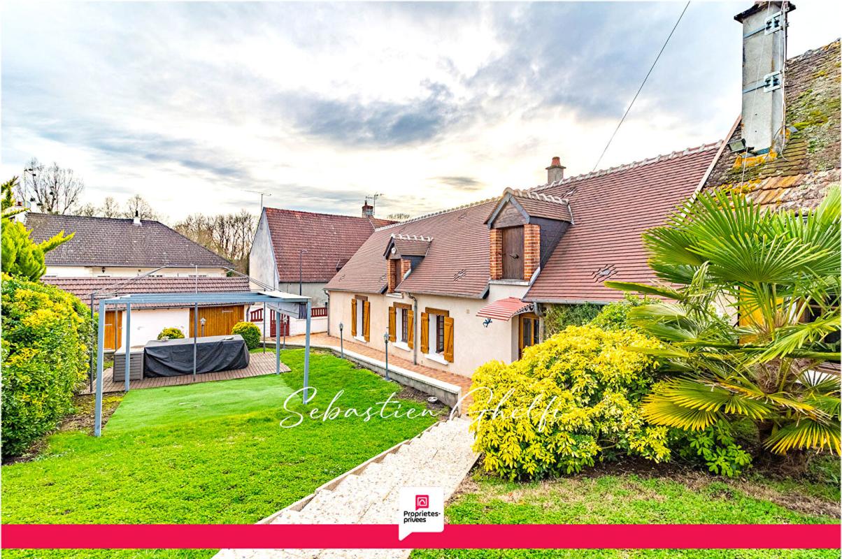 VILLEFRANCHE-SUR-CHER belle maison de plain-pied avec hangar et grand terrain 1