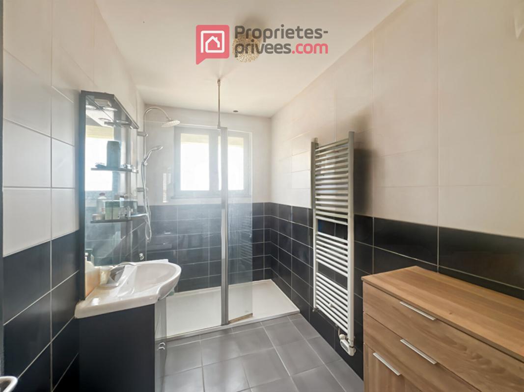 CHATEAUBRIANT Maison Chateaubriant 6 pièce(s) 138 m2, 3 Chambres, 3809m² de terrain 6