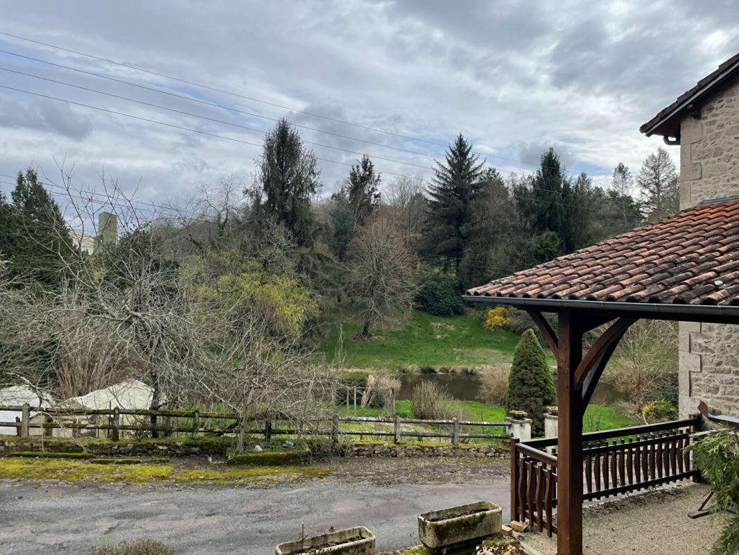 MAISONNAIS-SUR-TARDOIRE Proche de Rochechouart , authentique moulin avec rivière et chute d'eau -cadre naturel exceptionnel- 5