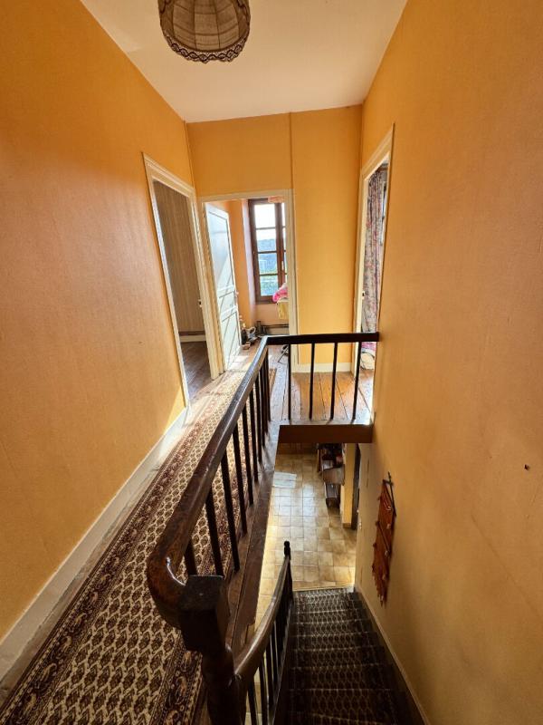 CHERVES-RICHEMONT Maison Cherves Richemont 3 pièce(s) 112 m2 + dépendances 8