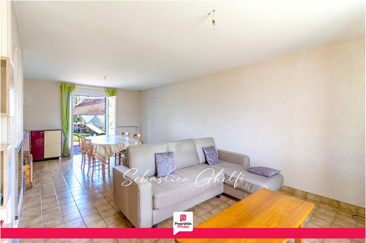 CONTRES maison de plain-pied avec 2 chambres-garage-beau terrain de 1080 m² 4