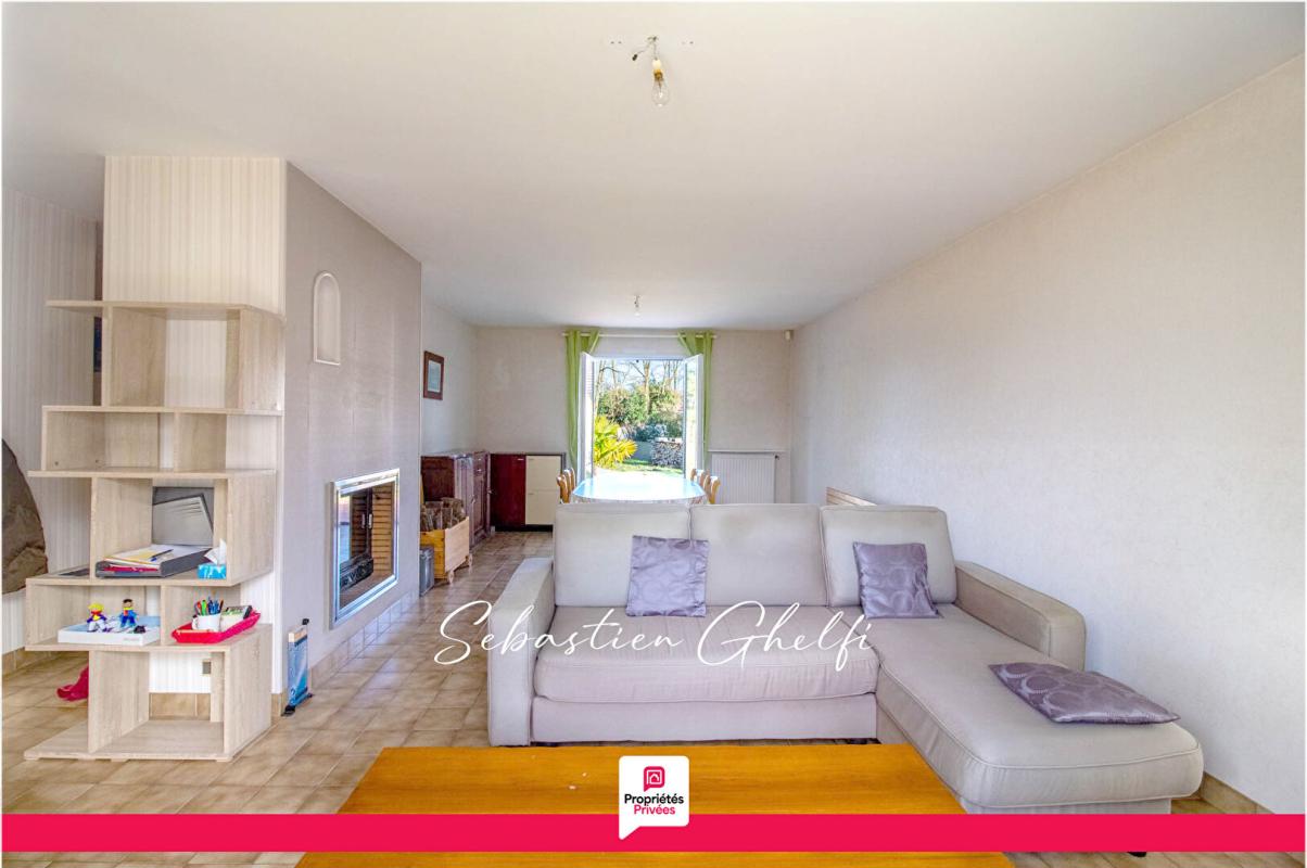 CONTRES maison de plain-pied avec 2 chambres-garage-beau terrain de 1080 m² 5