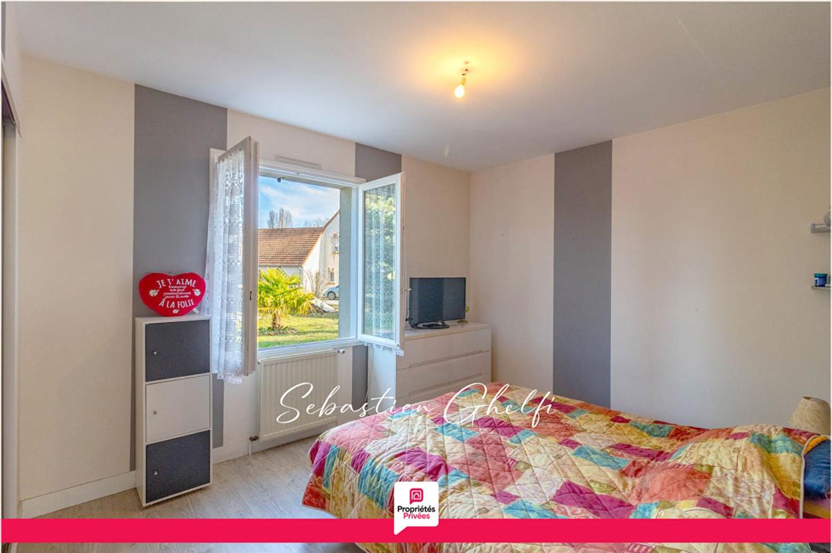 CONTRES maison de plain-pied avec 2 chambres-garage-beau terrain de 1080 m² 8