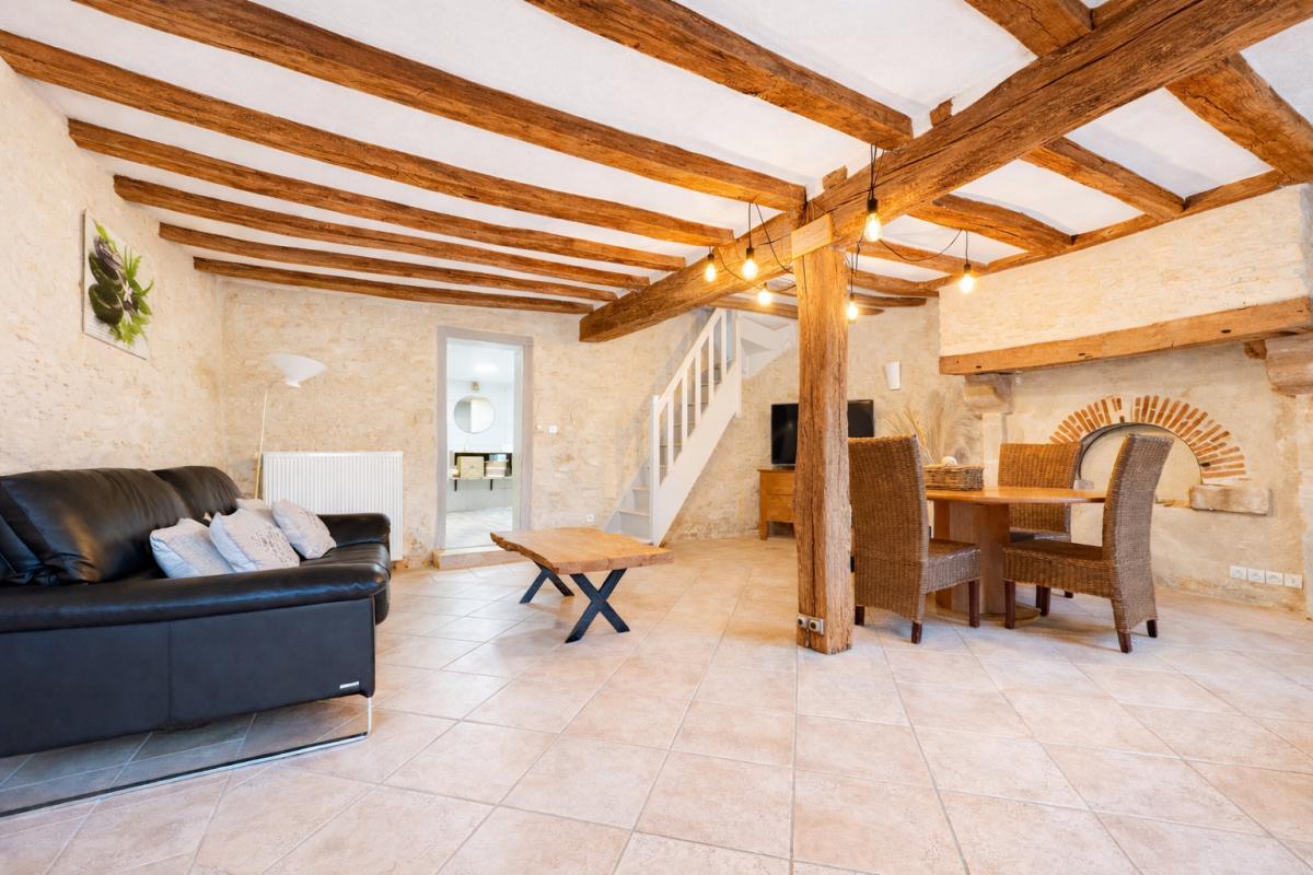 CHATILLON-SUR-INDRE Maison Chatillon Sur Indre 9 pièce(s) 255 m2 14