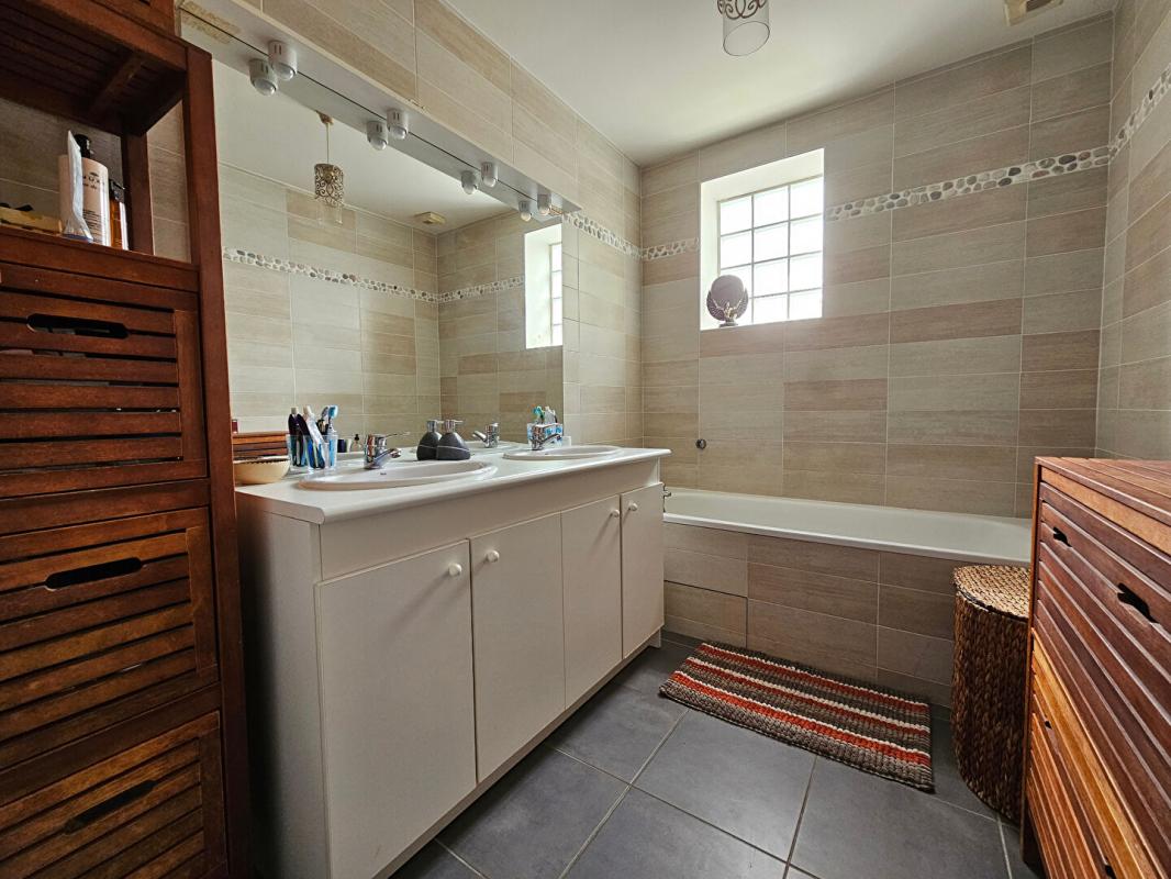 EAUBONNE MAISON VUE SUR LE BOIS 5