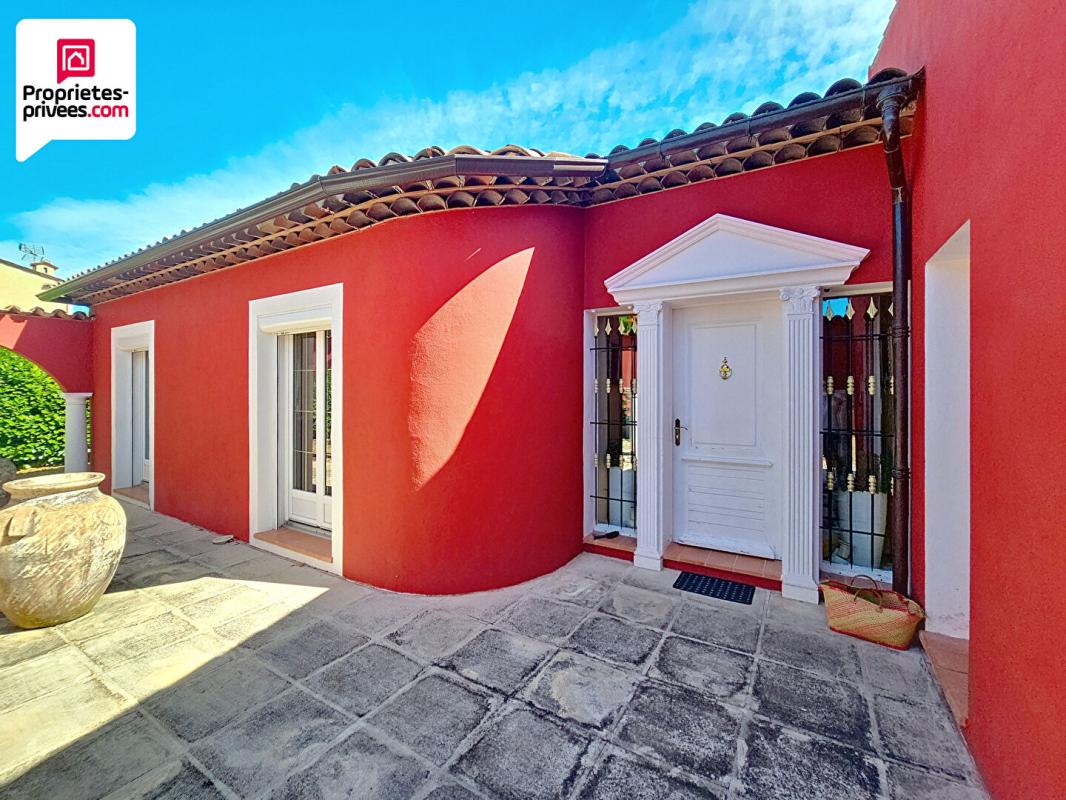 SAINT-CEZAIRE-SUR-SIAGNE VILLA DE PLAIN PIED D'environ 162 m2 avec PISCINE ET TERRAIN PLAT ET CLOS 8