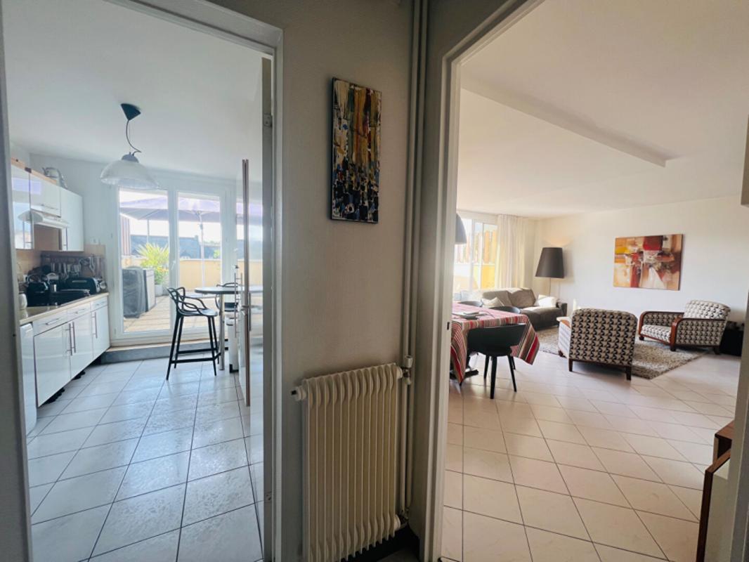 NANTES Appartement TRIPLEX avec terrasse coeur de quartier Bourgeonnière-Hippodrome 14