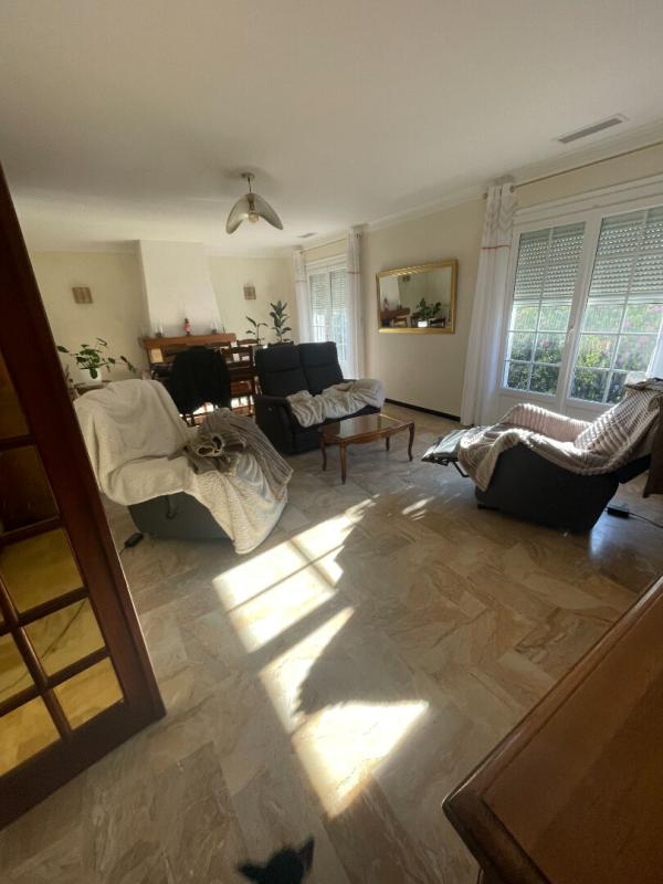 SAINT-CYPRIEN villa plain pied 3