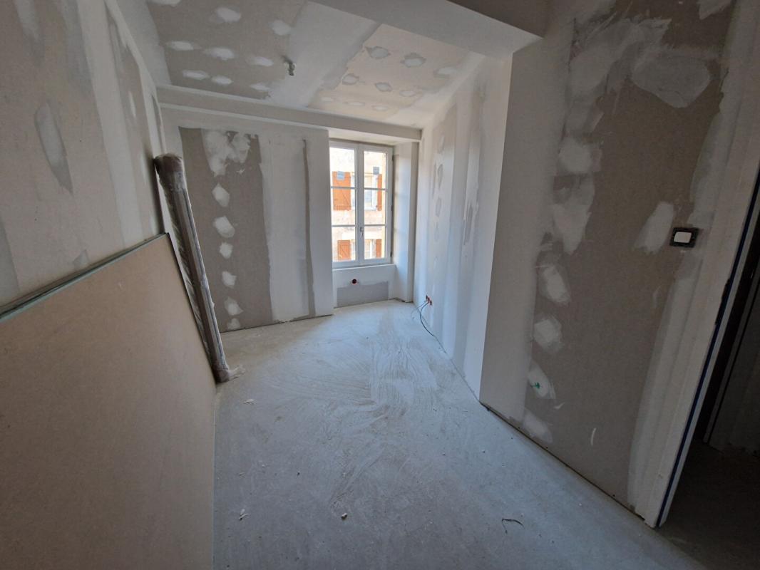 LUSIGNAN Maison T3Bis Lusignan 90m² 5