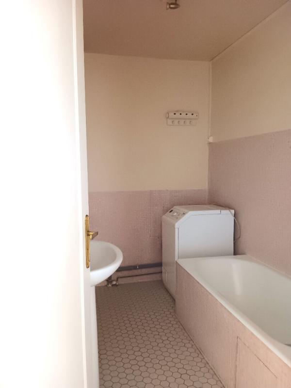 CAHORS Cahors centre ville, appartement 120 m², ascenseur et parking 10