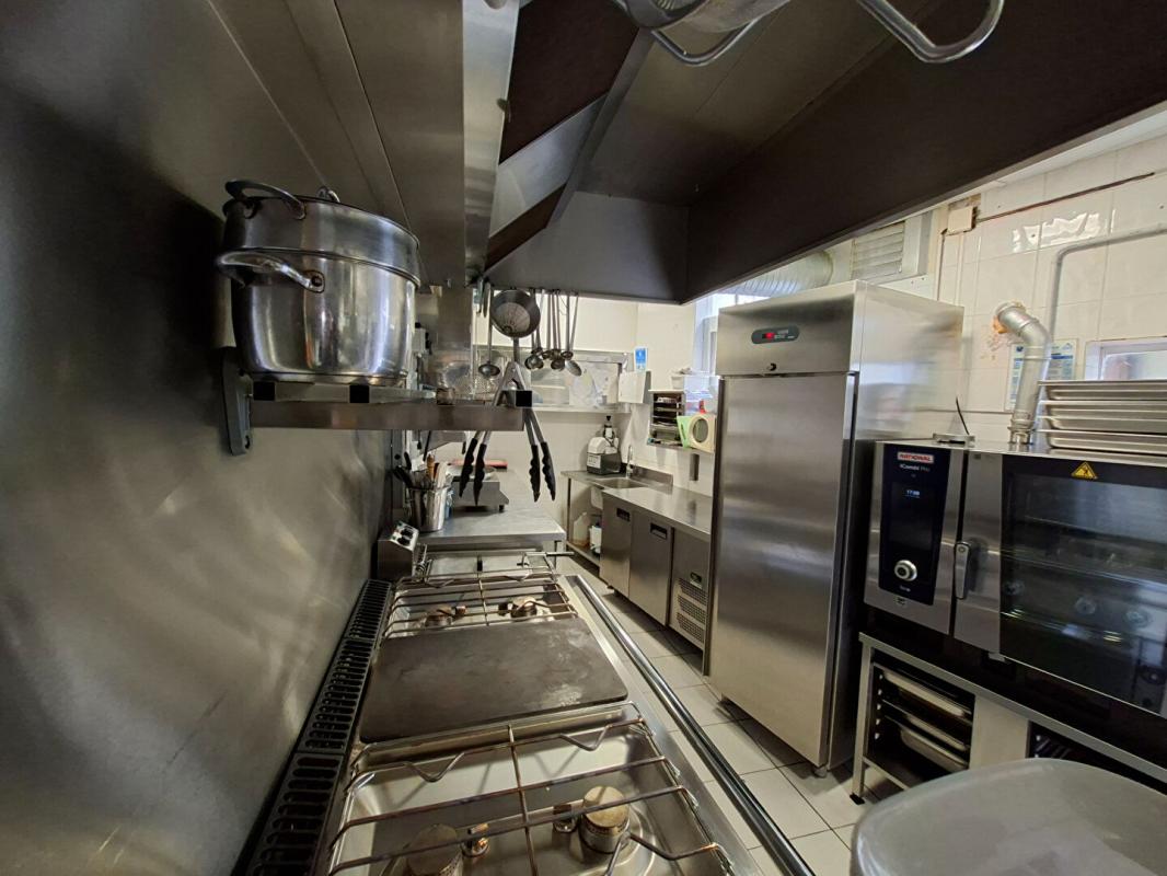 BLANZY Immeuble Blanzy 9 pièce(s) 307 m2 10