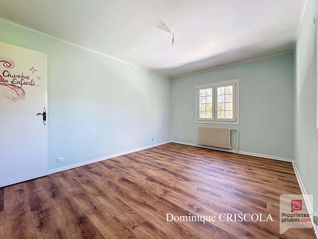 TOURVES Exclusivité : Propriété de caractère à TOURVES 10