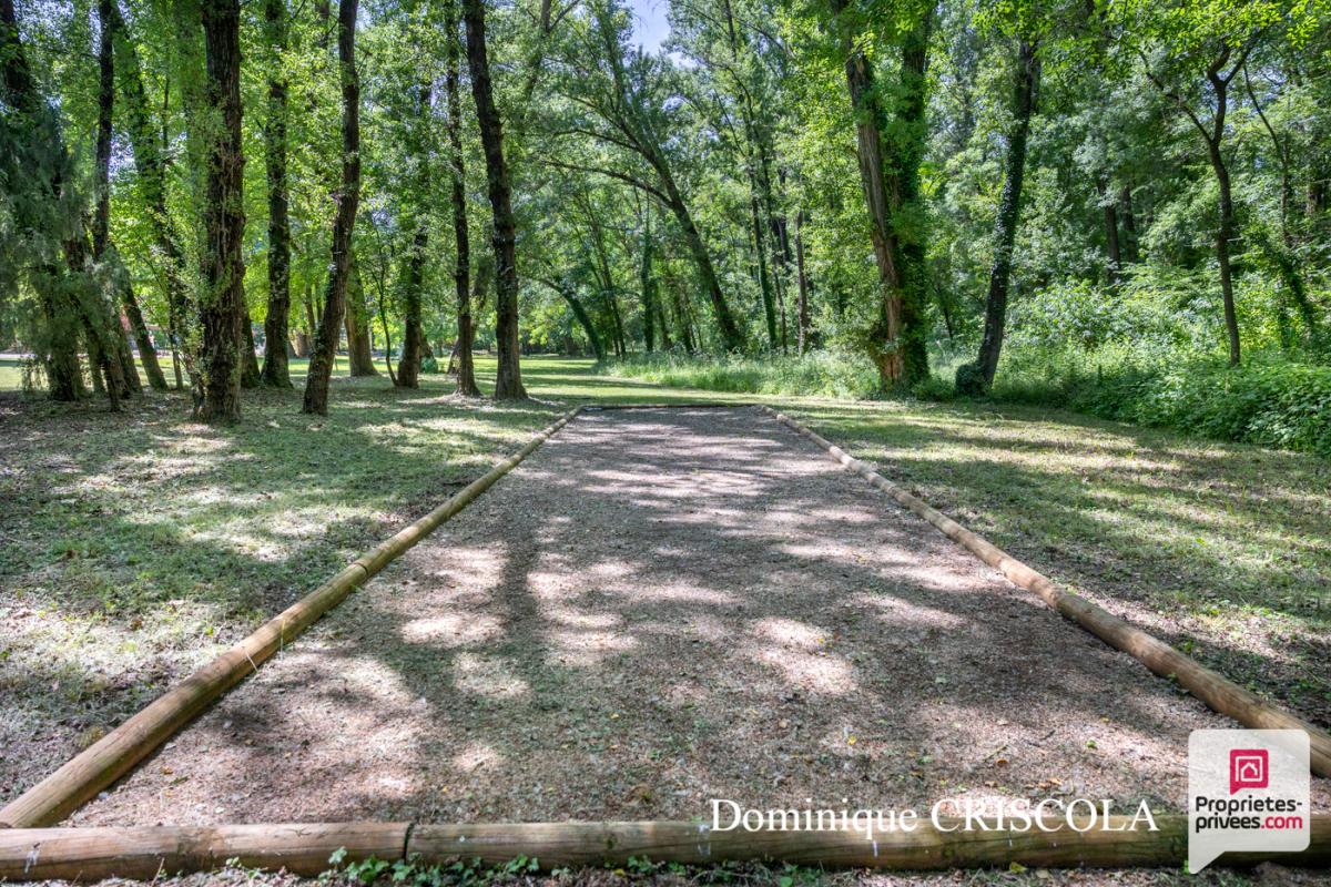 TOURVES Exclusivité : Propriété de caractère à TOURVES 14