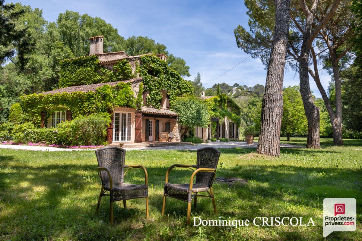 TOURVES Exclusivité : Propriété de caractère à TOURVES 2