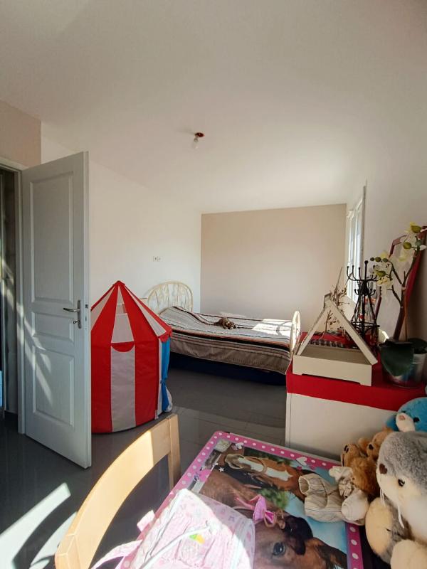 ISTRES Maison Istres 4 pièce(s) 83 m2 Terrasse , Cour et Garage 12