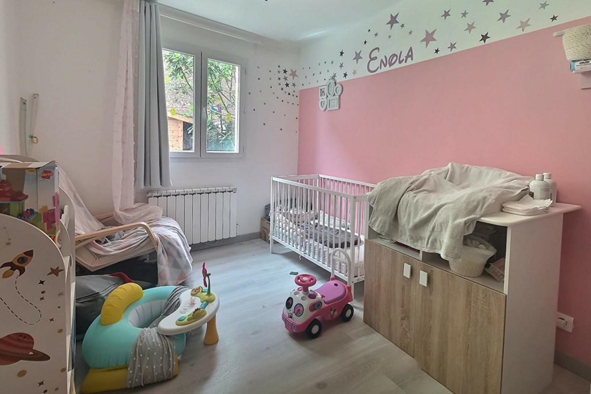 SAINT-HIPPOLYTE-DU-FORT Appartement 75 m² en Location -  3 chambres à Saint Hippolyte Du Fort 11