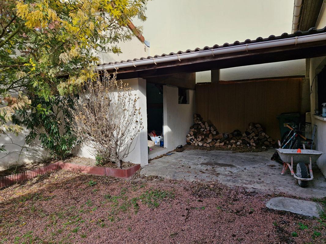 ROANNE ROANNE - MAISON DE VILLE 12