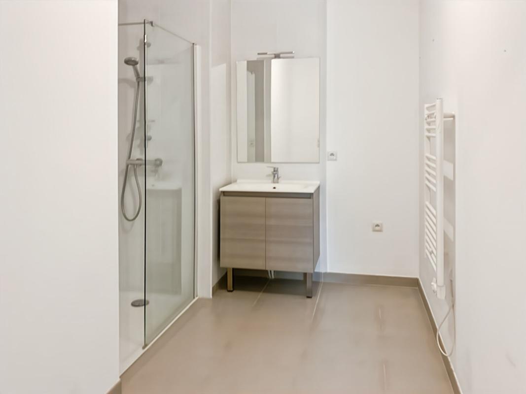 VANNES Appartement  T3 récent 8