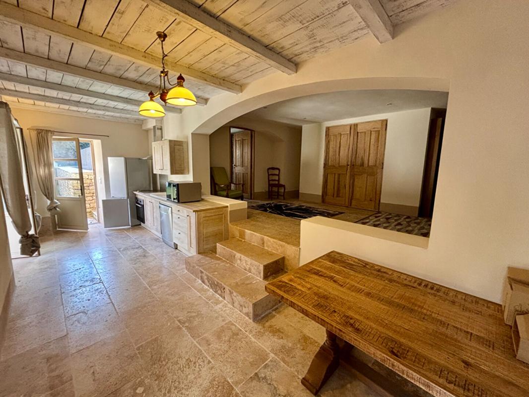 UZES Propriété d'exception : vue rivière et charme de la pierre 10