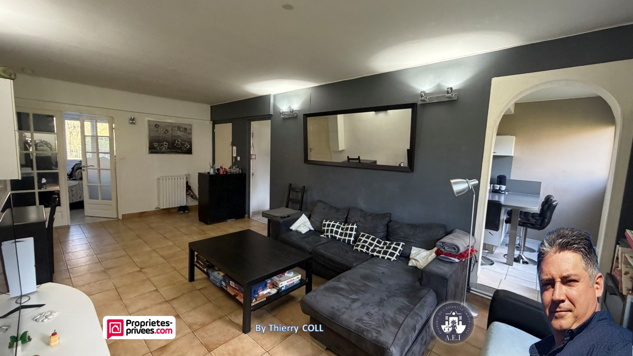 SAINT-PRIEST Appartement Saint Priest 4 pièce(s) 82 m2 3chambres 7