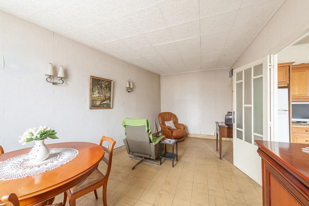 PIERREFONDS Maison Pierrefonds 5 pièce(s) 150 m2 16