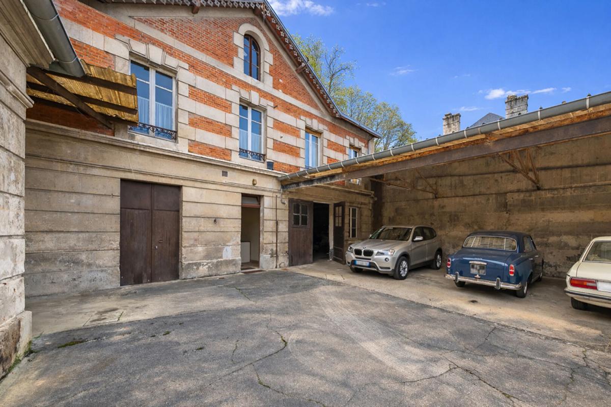 PIERREFONDS Maison Pierrefonds 5 pièce(s) 150 m2 2