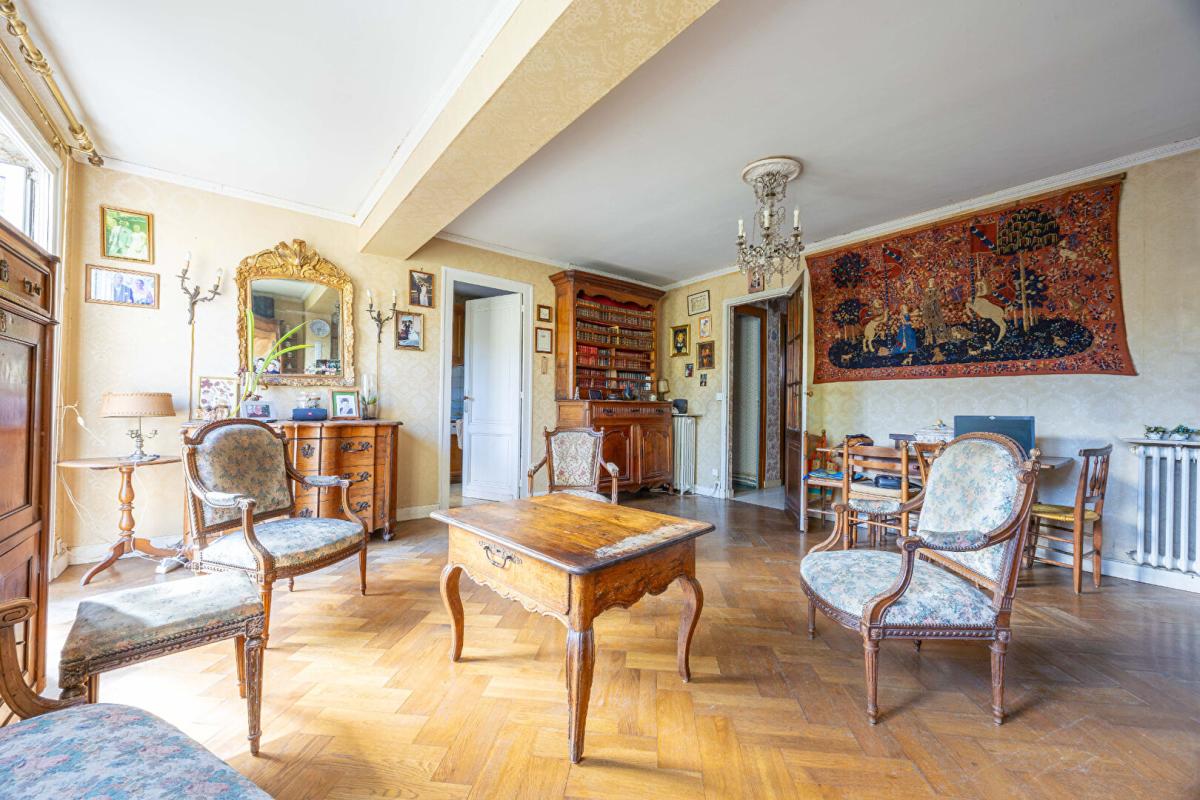 BORDEAUX Bordeaux Centre proche Sainte Geneviève/Nansouty - maison 6 chambres  et jardin 15