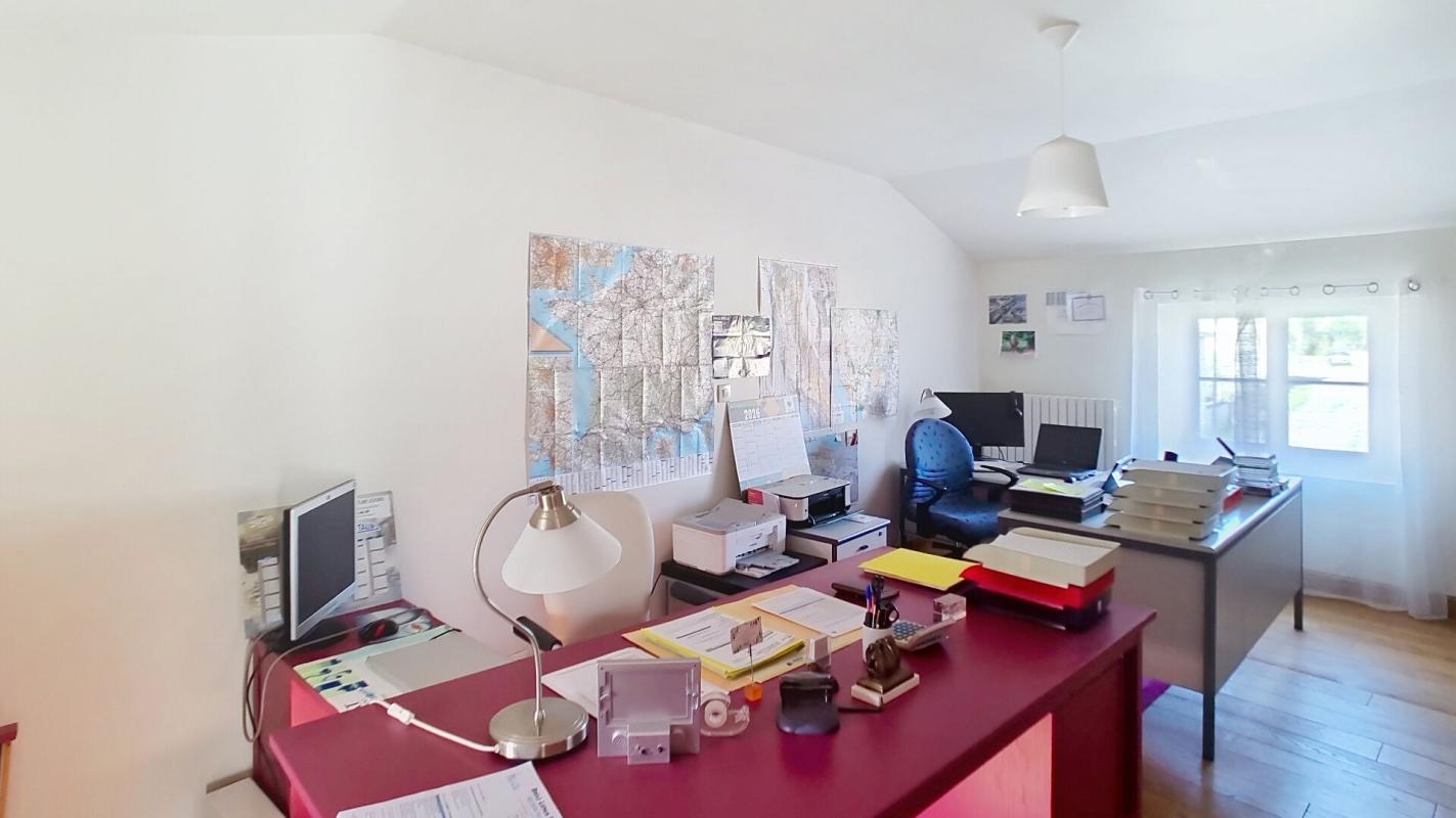 SAINT-MAURICE-LA-CLOUERE Saint Maurice La Clouère - Propriété de charme en pierre - 219 m² - 6 chambres - 1,38 hectare 13