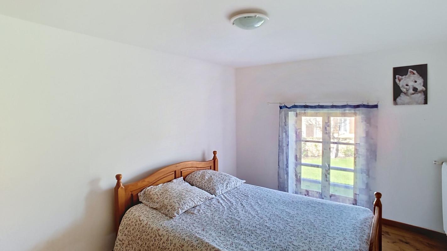 SAINT-MAURICE-LA-CLOUERE Saint Maurice La Clouère - Propriété de charme en pierre - 219 m² - 6 chambres - 1,38 hectare 8