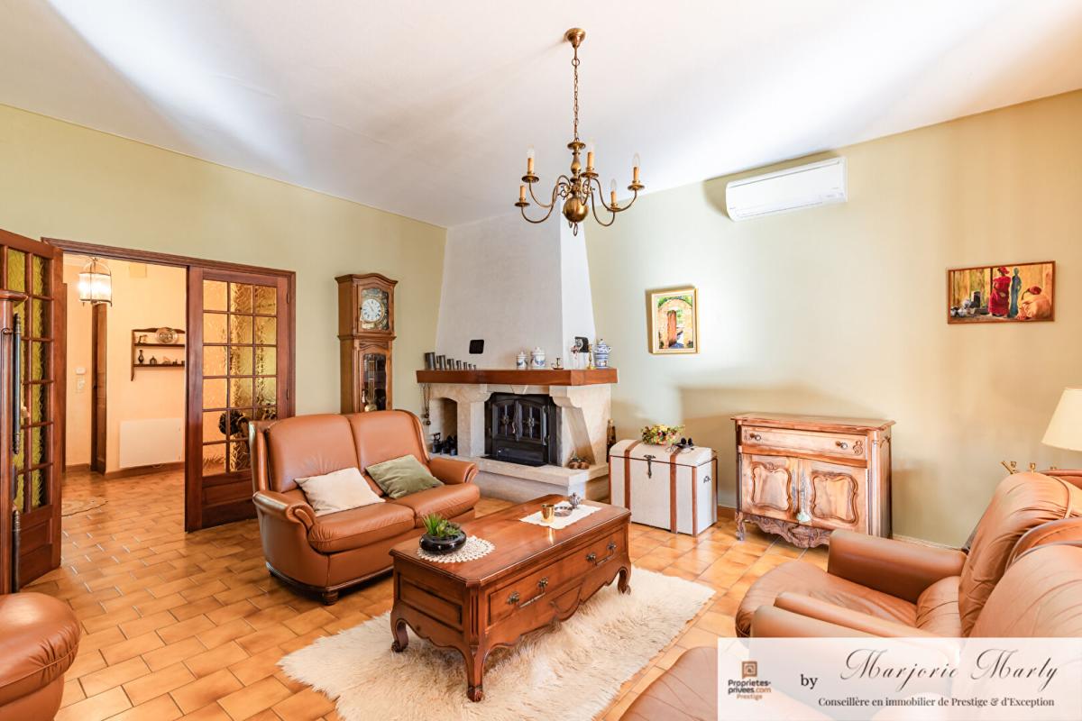 LEZIGNAN-CORBIERES A vendre Maison d'architecte - 136 m2  - LEZIGNAN CORBIERES (11200) - 285 000  HAI 12