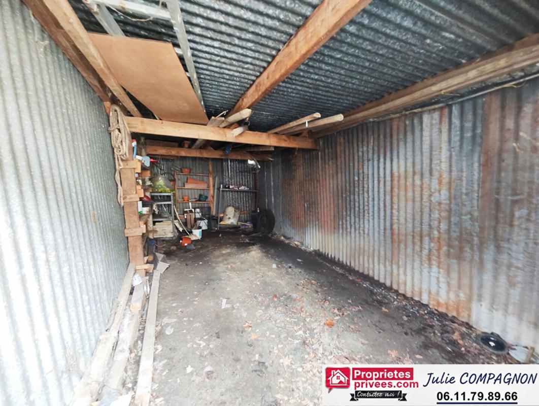 MAUMUSSON Maison 1 chambre 42 m²  garage jardin et grenier aménageable 17