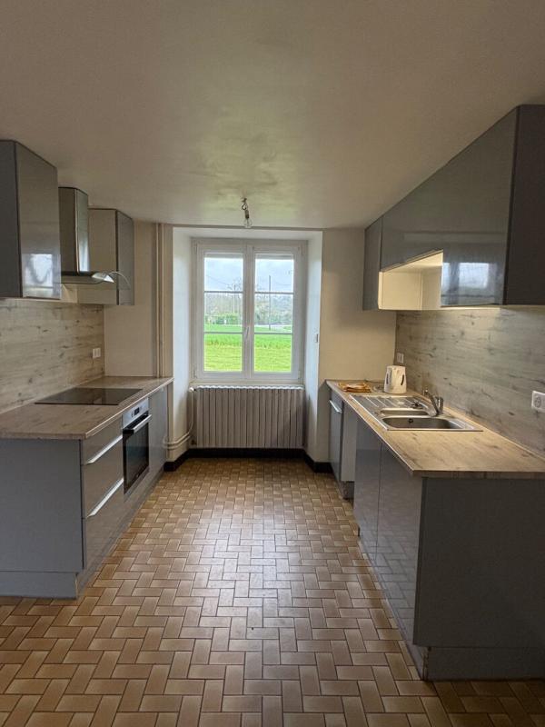 BOUESSAY Maison Bouessay 5 pièce(s) 112 m2 6