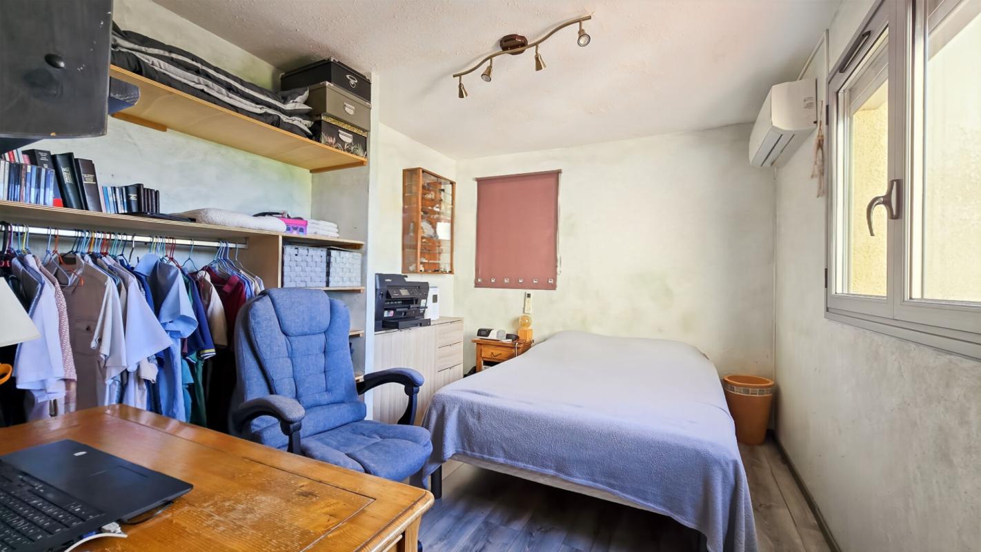 PROPRIANO A saisir à Propriano, appartement  indépendant de type 3 de 73 m2 avec jardinet et vue mer 7