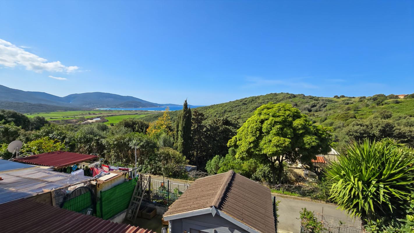PROPRIANO A saisir à Propriano, appartement  indépendant de type 3 de 73 m2 avec jardinet et vue mer 8