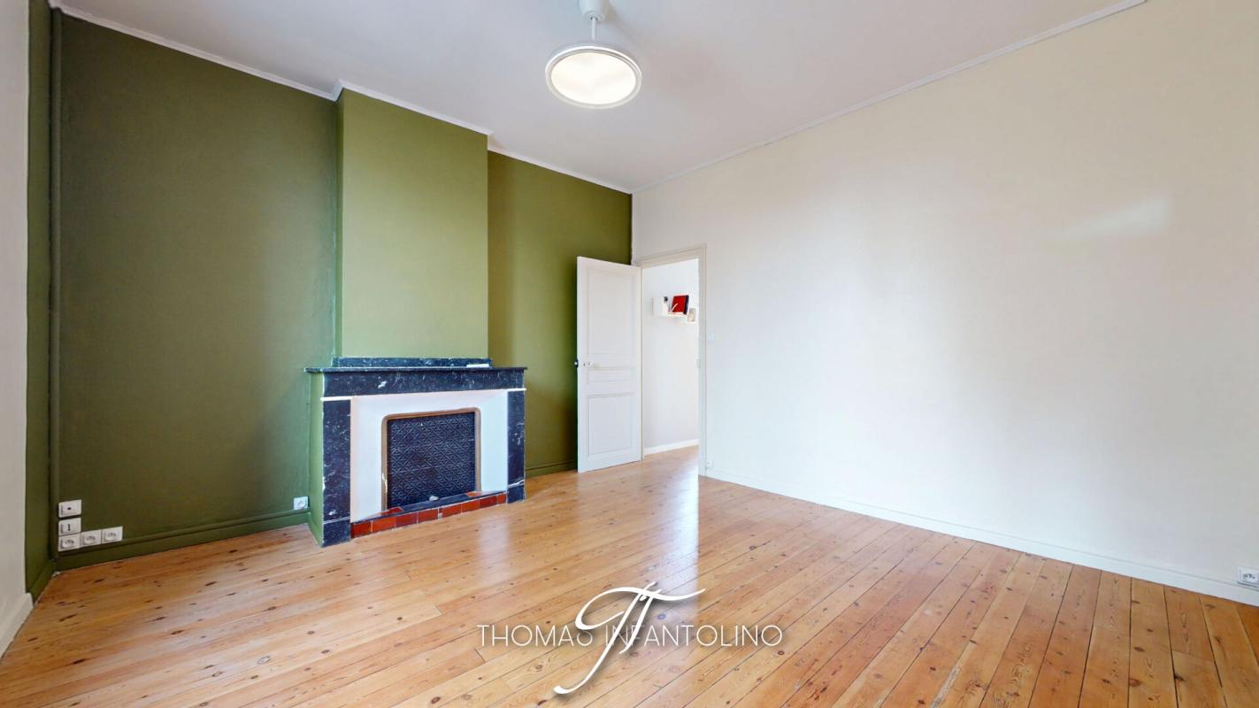 CARCASSONNE EN EXCLUSIVITE - CENTRE VILLE - 3 CHAMBRES - FAIBLE CHARGE - COPROPRIETE BENEVOLE 12