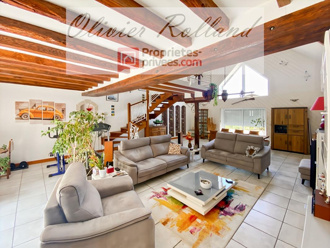 SAINT-SYLVAIN-D'ANJOU Magnifique longère rénovée avec goût au coeur d'un superbe parc 5