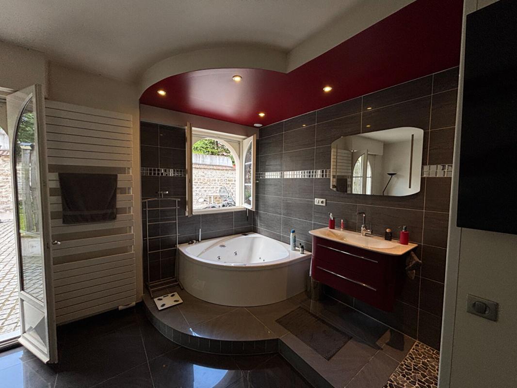 LA GARENNE-COLOMBES Rez-de-jardin avec jardin privatif -Esprit maison -La Garenne-Colombes 12