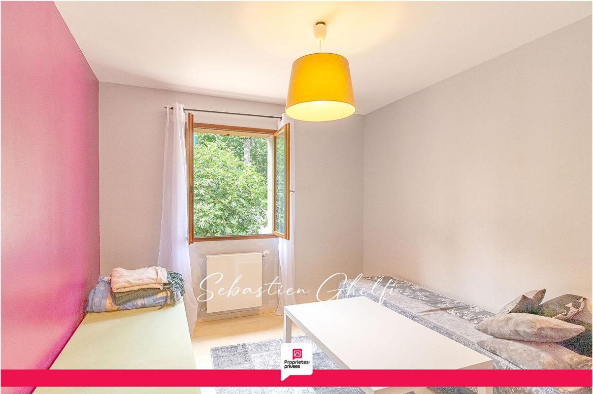 ROMORANTIN-LANTHENAY secteur nord rue recherché-maison de plain-pied avec 4 chambres 12