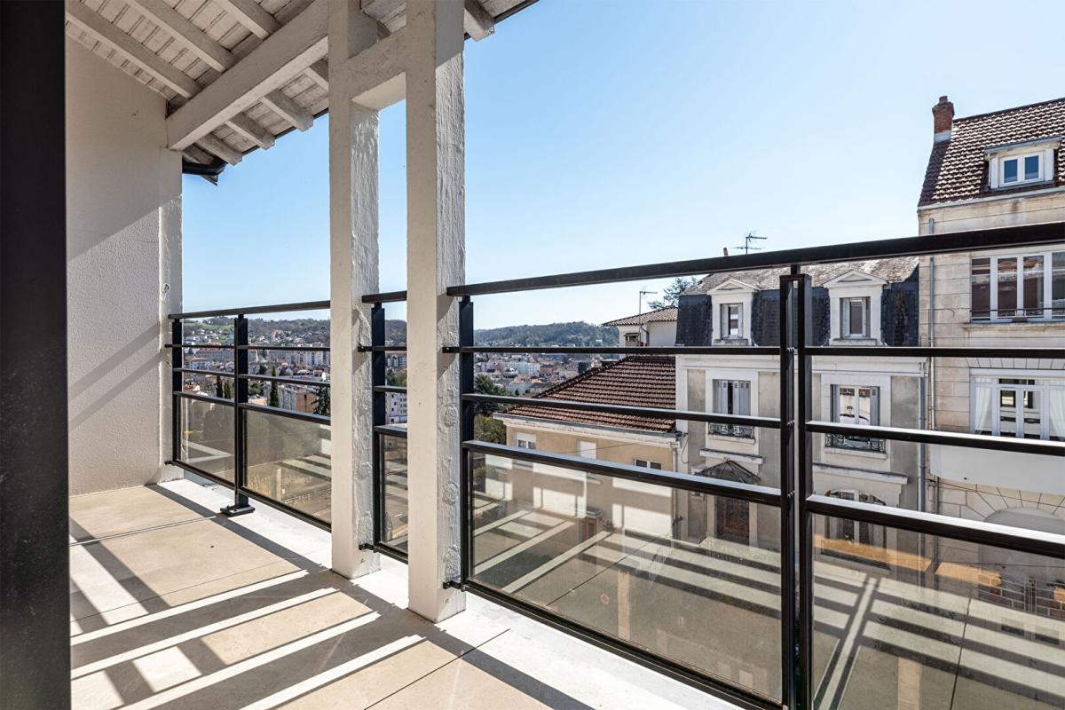 PERIGUEUX Un bien rare, entre élégance contemporaine et confort absolu 10