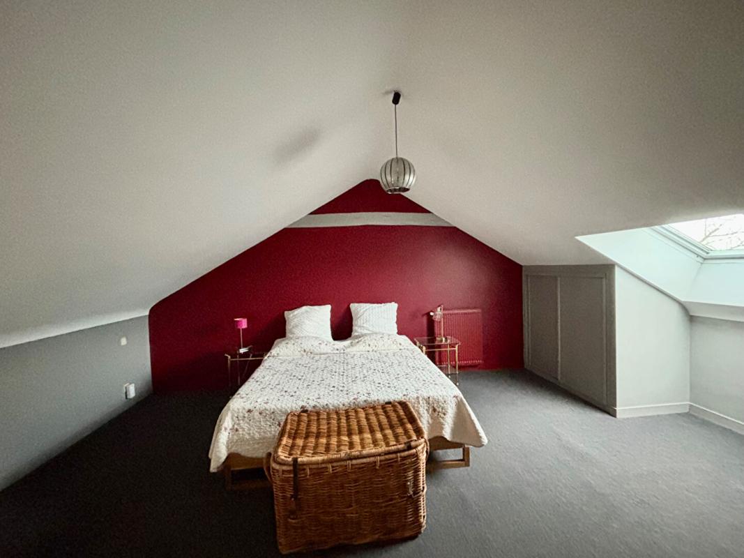 COUFFE 30 MN NANTES ,10 MN ANCENIS A COUFFE CHARME ET AUTHENTICITE POUR CETTE BELLE LONGERE 7