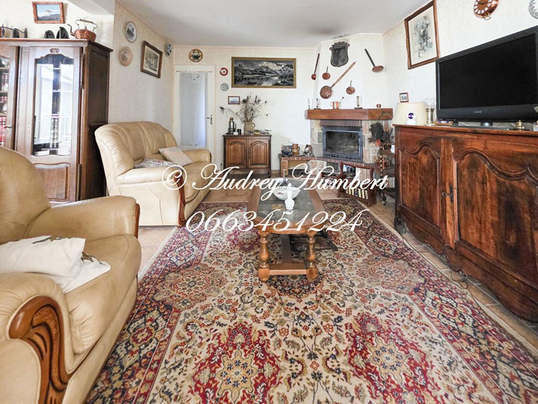 PIERREVERT EXCLUSIVITE, PIERREVERT, dans un cadre nature et préservé, BELLE VILLA de 122 m² + veranda et gargae de 40 m² sur 3000 m² de jardin arboré 14