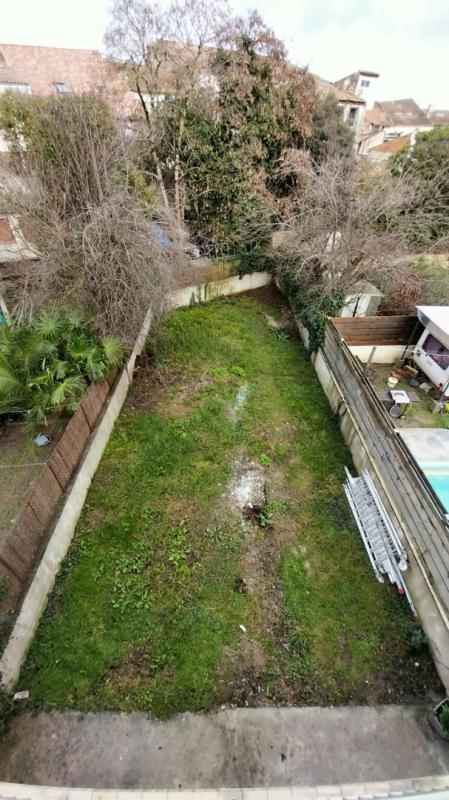 AGEN AGEN 47000 immeuble 6 pièce(s) 181m2 13