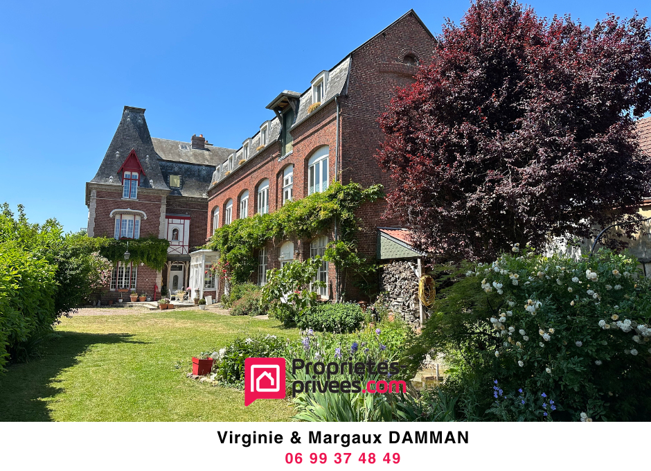 CAUDEBEC-LES-ELBEUF Charme, prestige et potentiel : une demeure d'exception 1