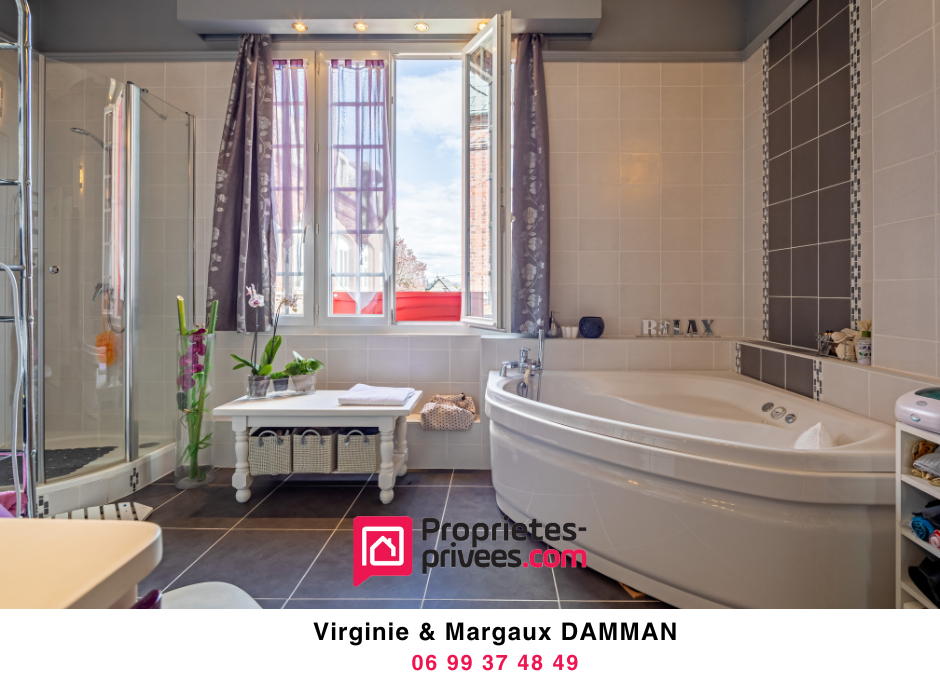 CAUDEBEC-LES-ELBEUF Charme, prestige et potentiel : une demeure d'exception 7