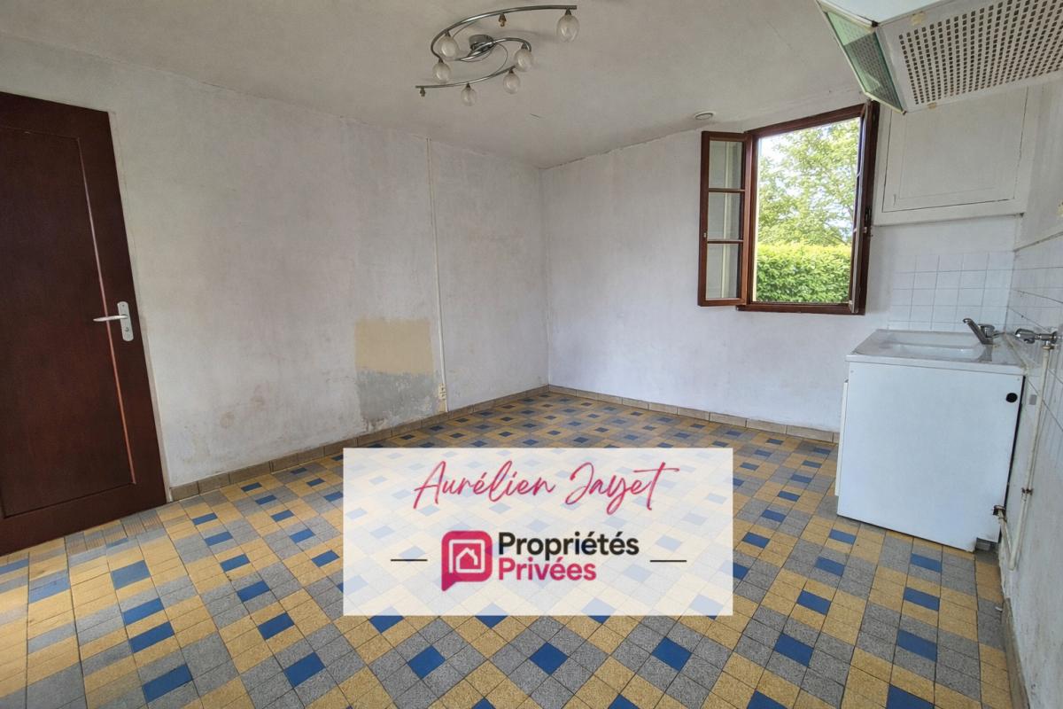 GONNEVILLE-LA-MALLET Maison à rénover avec potentiel -  Gonneville-la-Mallet 2